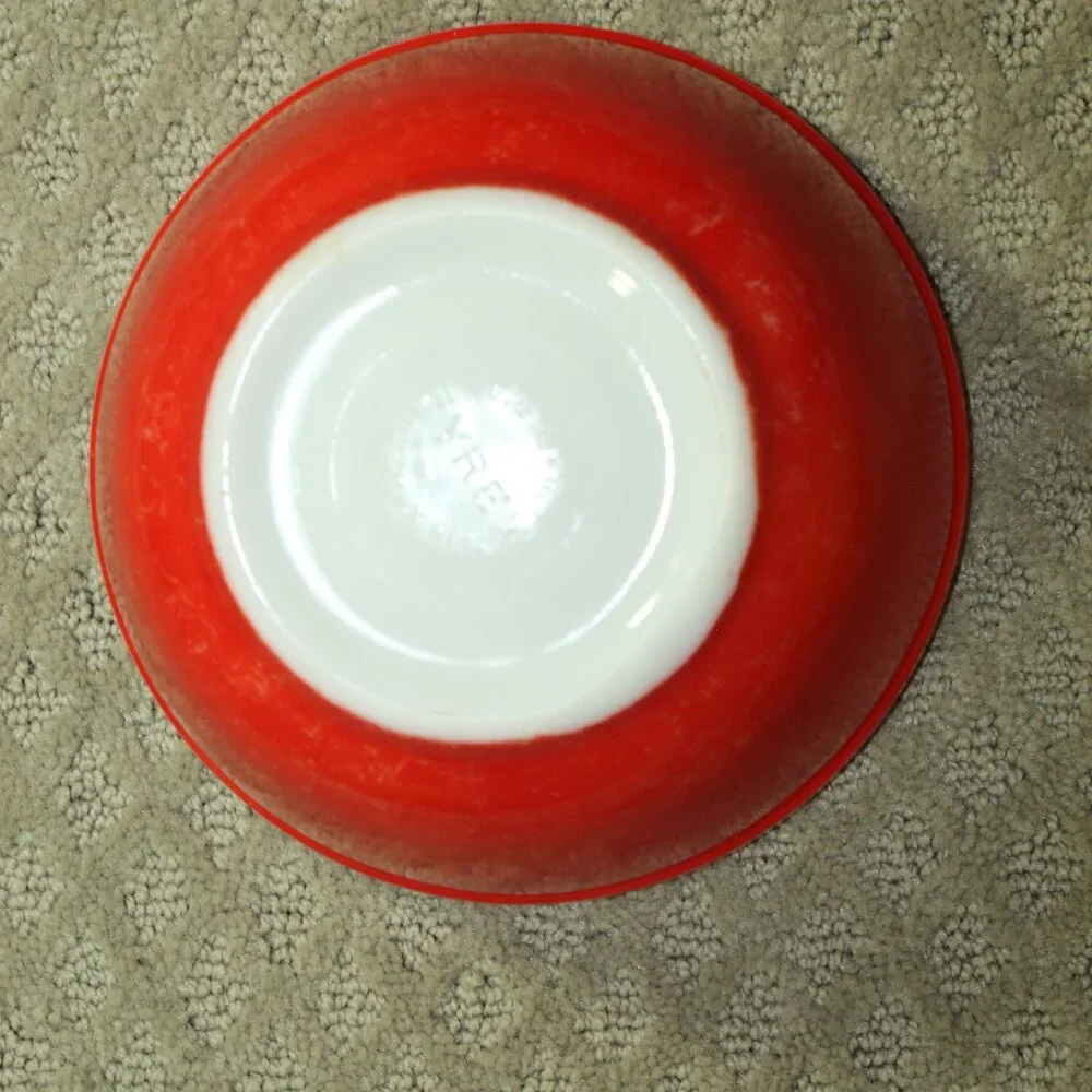 Vintage PYREX Nesting Mixing Bowls Red #402 and Yellow #403 Set of 2